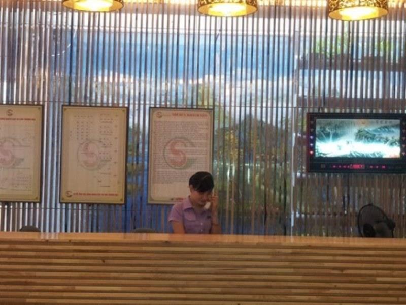 ホテルKhach San Thuong Mai Yen Thinh エクステリア 写真