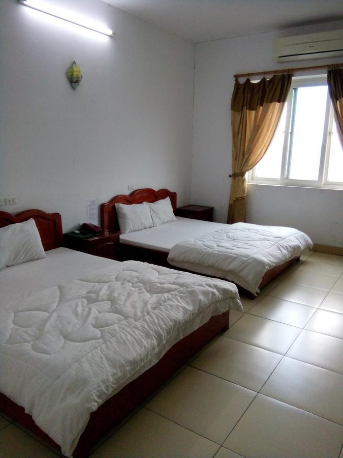 ホテルKhach San Thuong Mai Yen Thinh エクステリア 写真